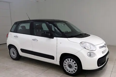 Müüa подержанный автомобиль Fiat 500L, 2013, 1.4, 70 kW, бензин, механическая, передний привод, 805RPF, ZFA19900005030834