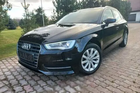 Müüa подержанный автомобиль Audi A3, 2014, 1.4, 90 kW, бензин, автомат, передний привод, WAUZZZ8V3EA140527