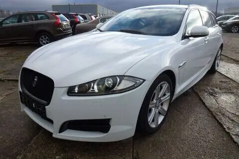 Müüa подержанный автомобиль Jaguar XF, 2014, 2.2, 147 kW, дизель, автомат, задний привод, SAJAC01KXFDU42427