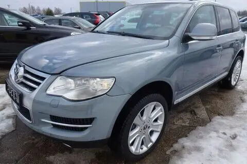 Müüa подержанный автомобиль Volkswagen Touareg, 2007, 5.0, 230 kW, дизель, автомат, полный привод, WVGZZZ7LZ8D018201