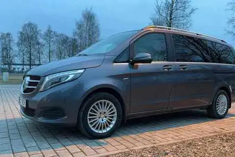 Müüa подержанный vehicle Mercedes-Benz V 250, 2.1, 140 kW, дизель, автомат, полный привод, 927BSY, WDF44781313249899