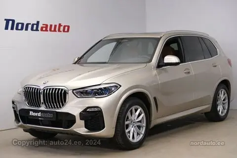 Müüa подержанный автомобиль BMW X5 40i xDrive M Sportpakett, 2019, 3.0, 250 kW, бензин, автомат, полный привод, 280PSJ, WBACR61050LH95193