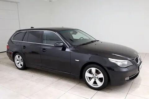 Müüa подержанный автомобиль BMW 530, 2007, 3.0, 173 kW, дизель, автомат, полный привод, 799LGR, WBAPY71000CU12414