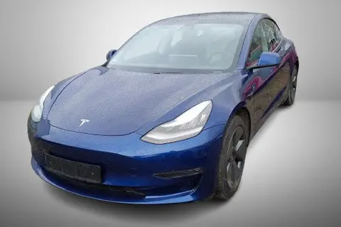 Müüa подержанный автомобиль Tesla Model 3 Performance Dual AWD, 2020, 153 kW, электричество, автомат, полный привод, 5YJ3E7EB5MF833317