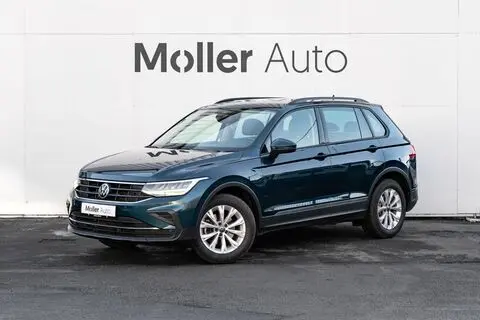 Müüa подержанный автомобиль Volkswagen Tiguan, 2021, 2.0, 110 kW, бензин, автомат, передний привод, NZ3280, WVGZZZ5NZMW056649