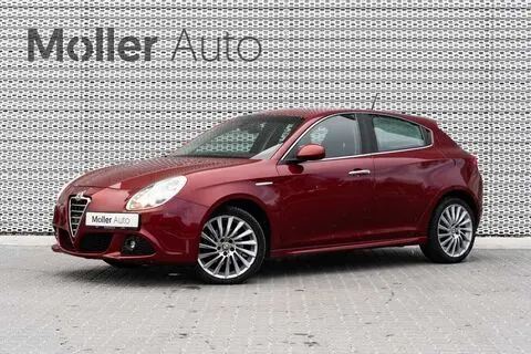 Müüa подержанный автомобиль Alfa Romeo Giulietta, 2013, 2.0, 125 kW, дизель, автомат, передний привод, JH889, ZAR94000007142067