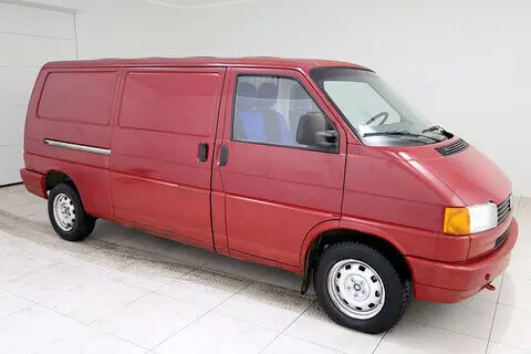 Müüa подержанный автомобиль Volkswagen Transporter, 1995, 1.9, 44 kW, дизель, механическая, передний привод, 078TCJ, WV2ZZZ70ZSH019026