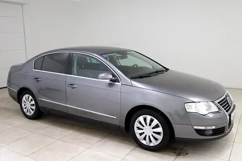 Müüa used car Volkswagen Passat, 2006, 2.0, 110 kW, petrol, automatic, front-wheel drive, 463MGS, WVWZZZ3CZ7P076805