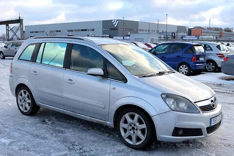 Müüa подержанный автомобиль Opel Zafira, 2006, 1.9, 88 kW, дизель, механическая, передний привод, 565BLG, W0L0AHM757G056426