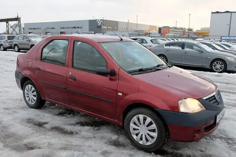 Müüa подержанный автомобиль Dacia Logan, 2005, 1.4, 55 kW, бензин, механическая, 562MEY, UU1LSDAAH33321521