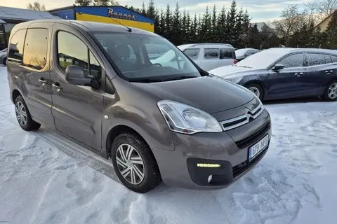 Müüa подержанный vehicle Citroën Berlingo, 2016, 1.6, 68 kW, дизель, механическая, передний привод, 678MPS