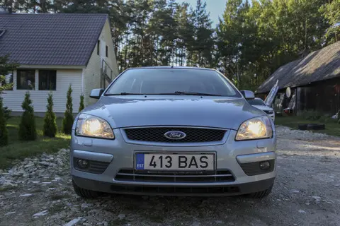 Müüa used car Ford Focus, 2008, 1.6, 74 kW, petrol, manual, front-wheel drive, 413BAS