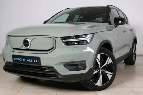 Müüa подержанный автомобиль Volvo XC40 AWD ULTIMATE DARK INTELLI SAFE PRO FULL, 2021, 300 kW, электричество, автомат, полный привод, YV1XZEDVEN2689141