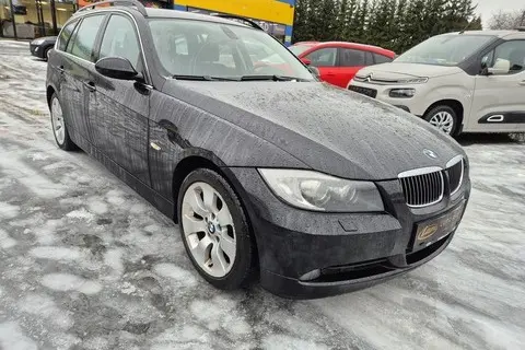 Müüa подержанный автомобиль BMW 325, 2007, 2.5, 160 kW, бензин, механическая, полный привод