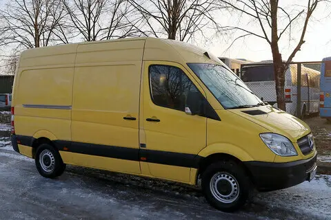 Müüa подержанный автомобиль Mercedes-Benz Sprinter, 2009, 2.1, 65 kW, дизель, механическая, задний привод, 318BKZ, WDF9066131E011825