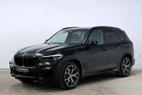 Müüa подержанный автомобиль BMW X5 xDrive 40i M-Sportpakett, 2019, 3.0, 250 kW, бензин, автомат, полный привод, 744RLT, WBACR6108KLJ22754