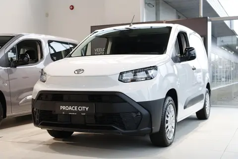 Müüa new vehicle Toyota Proace City Professional Plus, 1.5, 75 kW, diesel, manual, front-wheel drive, YAREDYHT2RJ667257