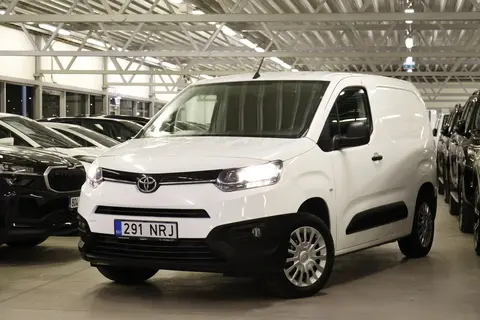 Müüa used vehicle Toyota Proace City Professional Plus, 2020, 1.2, 81 kW, petrol, manual, front-wheel drive, 291NRJ, YAREUHNP2GJ936764