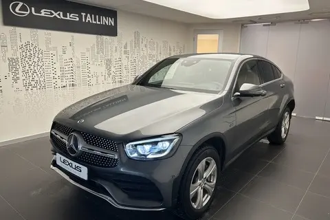 Müüa подержанный автомобиль Mercedes-Benz GLC 300, 2020, 2.0, 155 kW, гибрид б+э, автомат, полный привод, 025NRJ, W1N2533531F874123