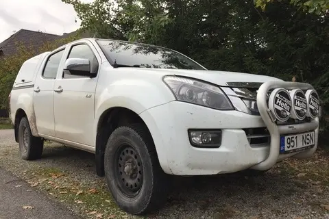 Isuzu D-Max, 2015, 2.5, 120 kW, дизель, автомат, полный привод