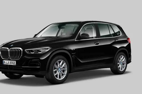 Müüa подержанный автомобиль BMW X5 xDrive45e PHEV, 2022, 3.0, 210 kW, подключаемый гибрид б+э, автомат, полный привод, 627KTX, WBATA610109N61988