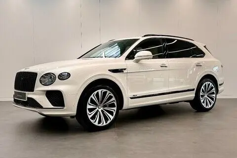 Bentley Bentayga, 2025, 404 kW, бензин, автомат, полный привод