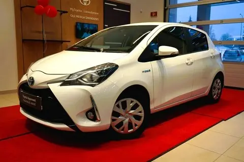 Toyota Yaris, 2020, 1.5, 54 kW, гибрид б+э, автомат, передний привод