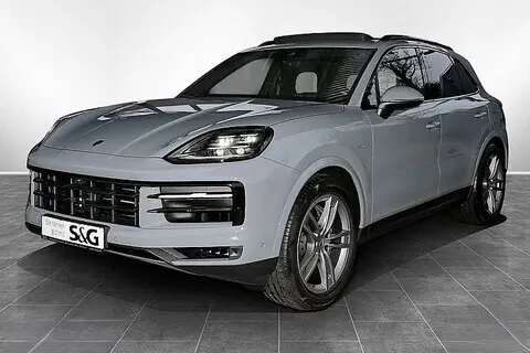 Porsche Cayenne, 2024, 3.0, 224 kW, hybrid p+e, automatic, four-wheel drive