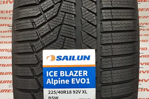 New studless winter tire 225/40R18 Sailun Ice Blazer Alpine EVO1 FR XL 92/V