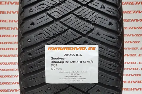 Kasutatud naastrehv 205/55R16 GoodYear UltraGrip Ice Arctic FR XL 94/T
