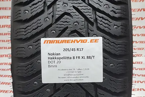 Used studded tire 205/45R17 Nokian Hakkapeliitta 8 FR XL 88/T