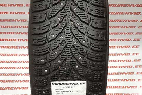 Used studded tire 225/55R17 Nokian Hakkapeliitta 9 XL 101/T
