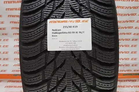 Kasutatud lamellrehv 235/40R19 Nokian Hakkapeliitta R3 FR XL 96/T/