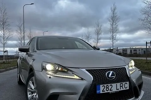 Lexus IS 300, 2013, 2.5, 133 kW, hybrid p+e, automatic, rear-wheel drive