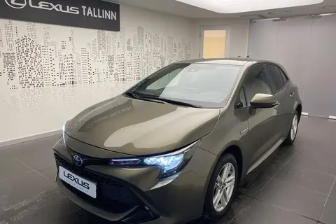 Toyota Corolla, 2019, 1.8, 72 kW, гибрид б+э, автомат, передний привод