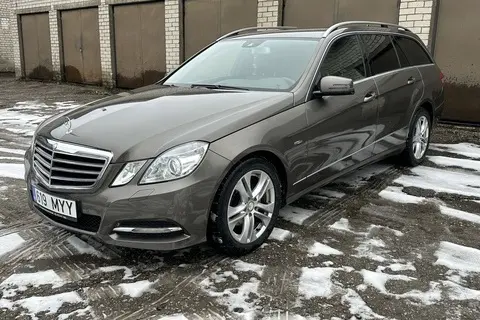 Mercedes-Benz E 200, 2012, 2.1, 100 kW, дизель, автомат, задний привод