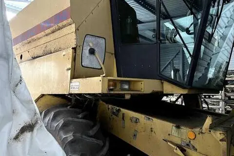 New Holland TX32, 4.5, 114 kW, дизель