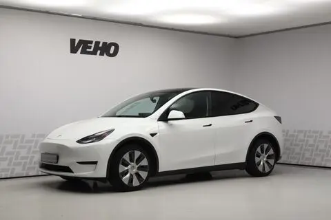 Tesla Model Y, 2022, 153 kW, электричество, полный привод