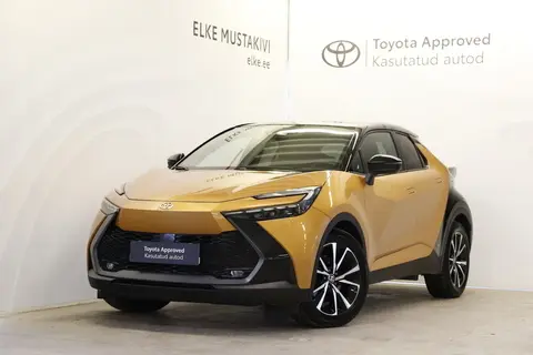 Toyota C-HR, 2023, 2.0, 112 kW, гибрид б+э, автомат, полный привод