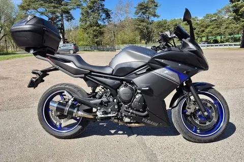 Yamaha XJ6, 2014, 0.6, 57 kW, bensiin, manuaal, tagavedu