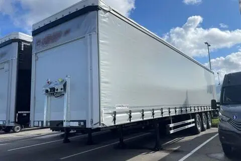 Schwarzmüller S1 5620 kg tõstetav katus, 2025