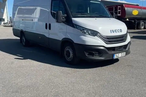 Iveco Daily, 3.0, 129 kW, дизель, механическая, задний привод