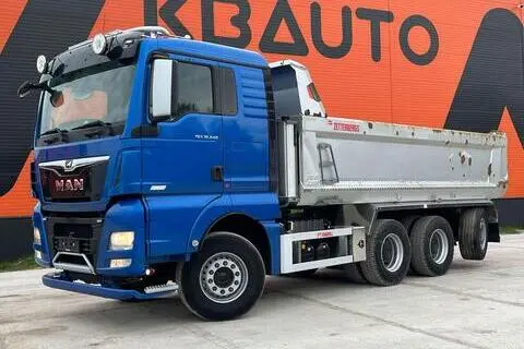 MAN TGX 35.640 8x4*4, 2017, 471 kW, дизель, автомат