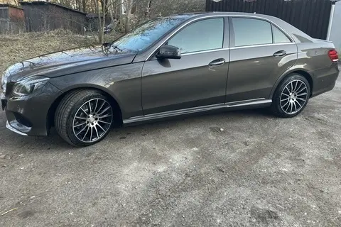 Mercedes-Benz E 350, 2012, 3.0, 195 kW, diesel, automatic, four-wheel drive