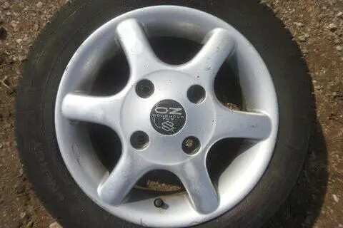 Kasutatud plekkvelg+suverehv 145/70R13, Oz