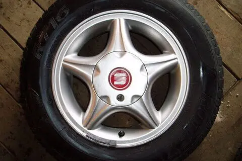 Kasutatud plekkvelg+suverehv 175/70R13, Ronal