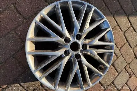 Kasutatud valuvelg<br>Jeep  5 x 127