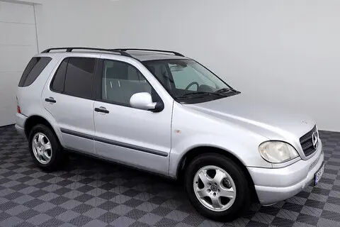 Mercedes-Benz ML 270, 2001, 2.7, 120 kW, дизель, автомат, полный привод