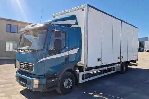 Volvo FL260 4X2, 2013, 195 kW, diisel, automaat
