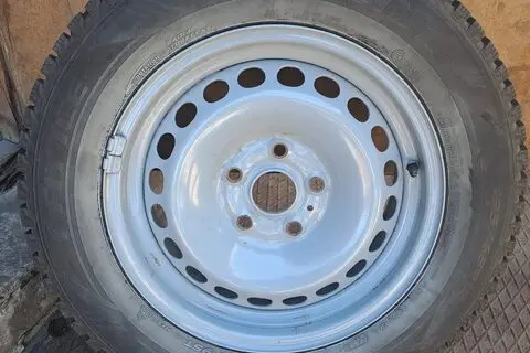 Kasutatud plekkvelg+naastrehv 195/65R15, Volkswagen